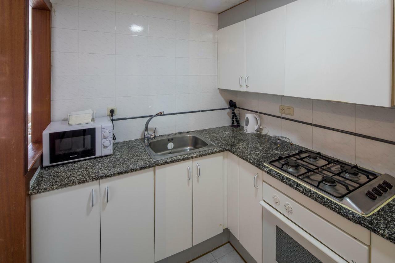 Apartamento Castell De Perelada Girona Exterior photo